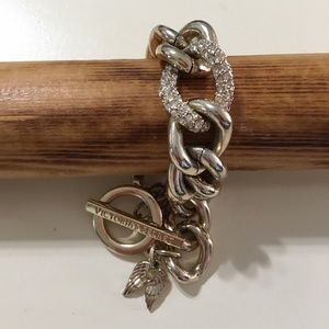 Victoria’s Secret Gold Chain Bracelet